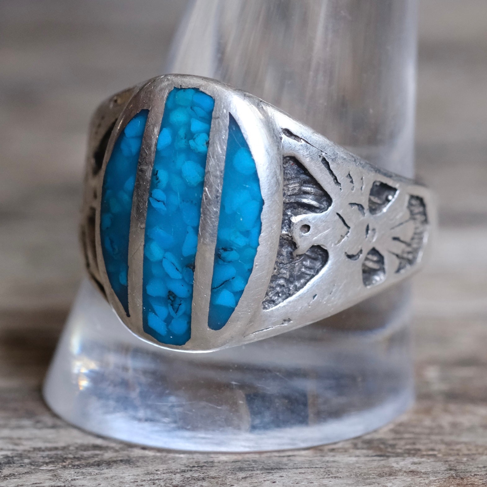 Vintage Sterling Crushed Turquoise Inlay Thunderbird Ring 11.75