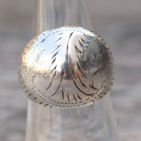 Vintage Sterling Engraved Dome Ring 6.75