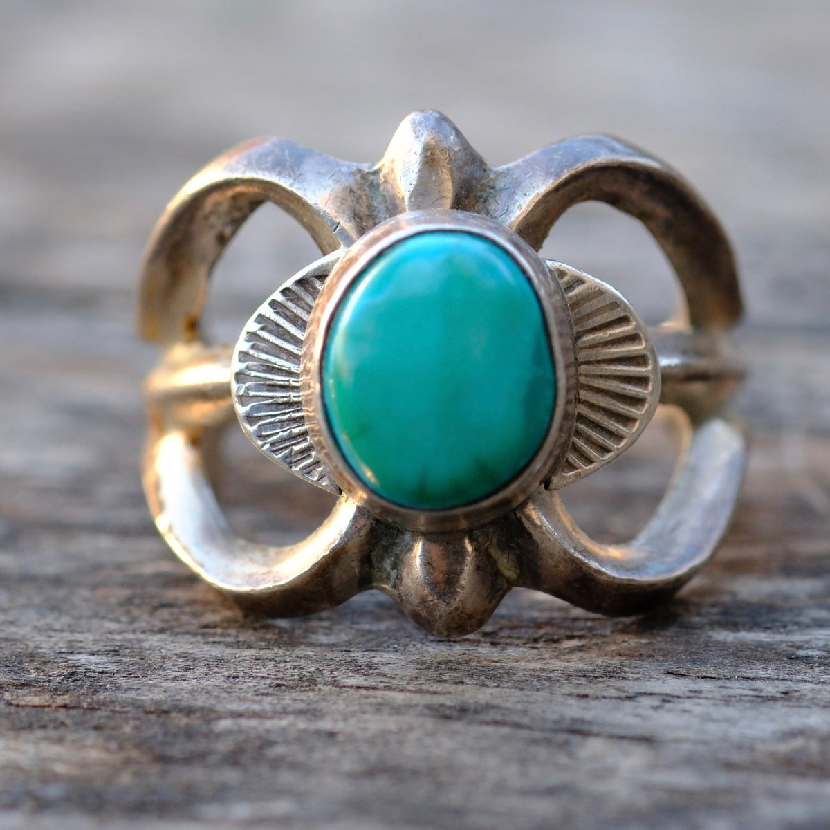 Vintage Sterling Turquoise Sandcast Ring 9.75