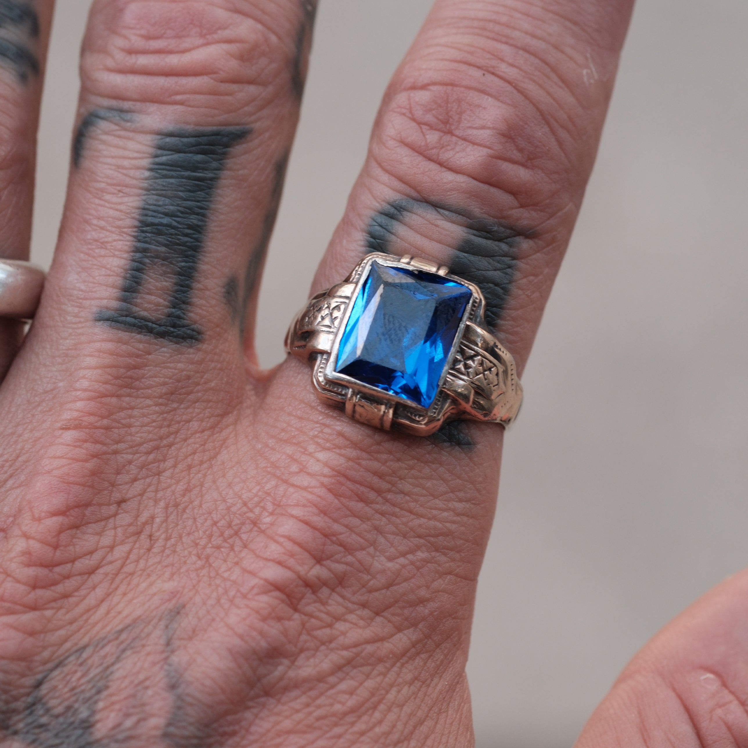 Vintage Sterling Blue Glass Signet Ring 10.25