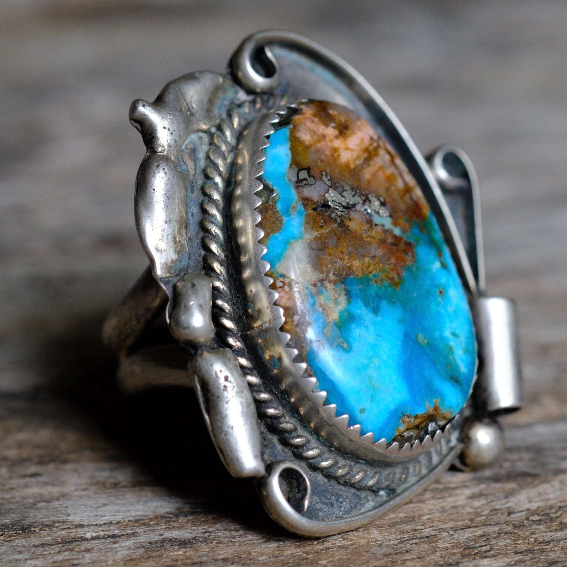 Vintage Sterling Turquoise Ring 7.75