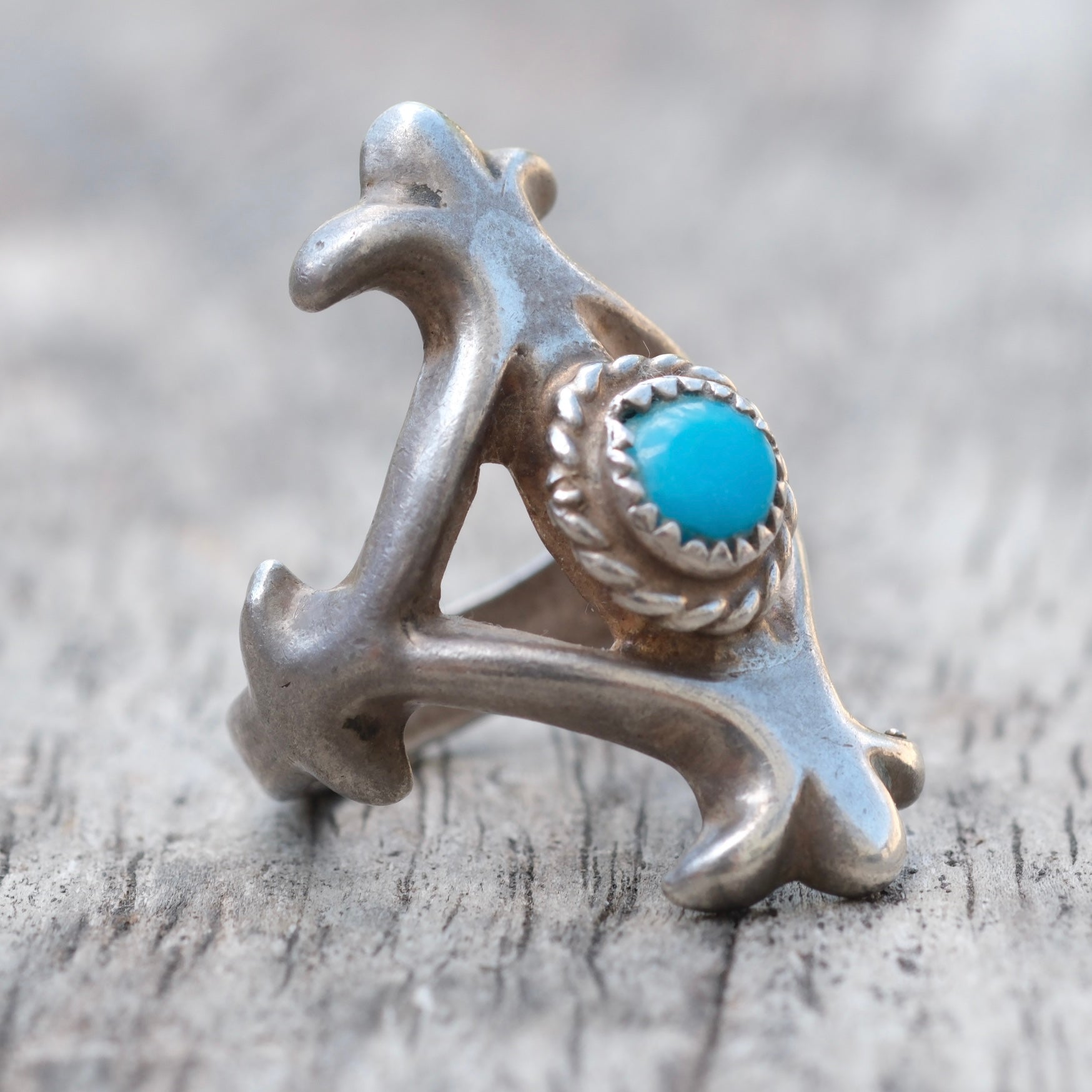Vintage Sterling Turquoise Sandcast Ring 3.75