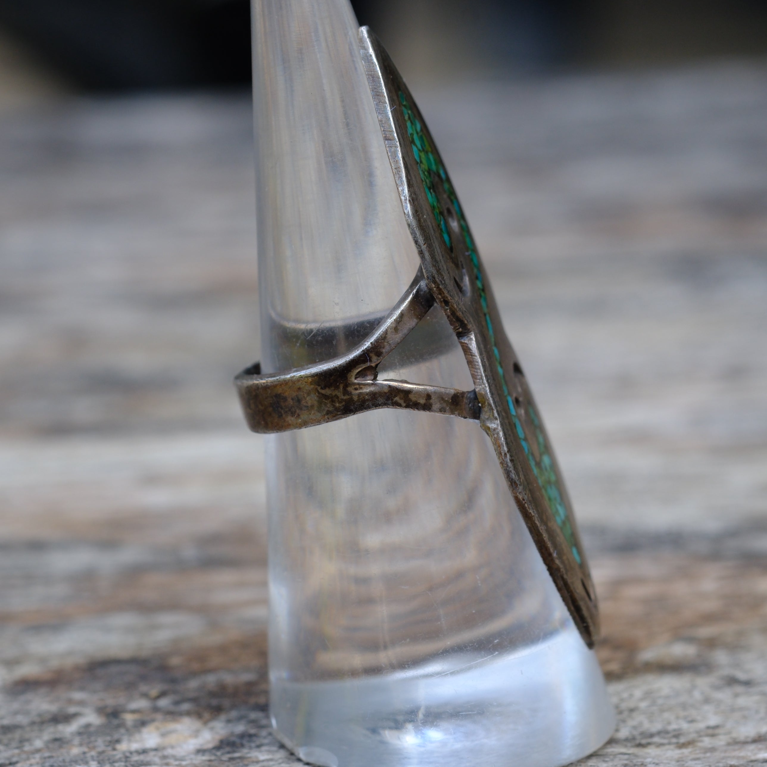 Vintage Sterling Crushed Turquoise Inlay Ring 6.5