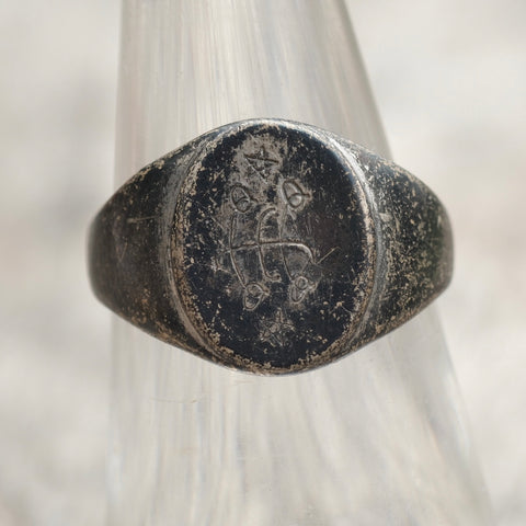 Vintage Sterling Engraved Signet Ring 5.75