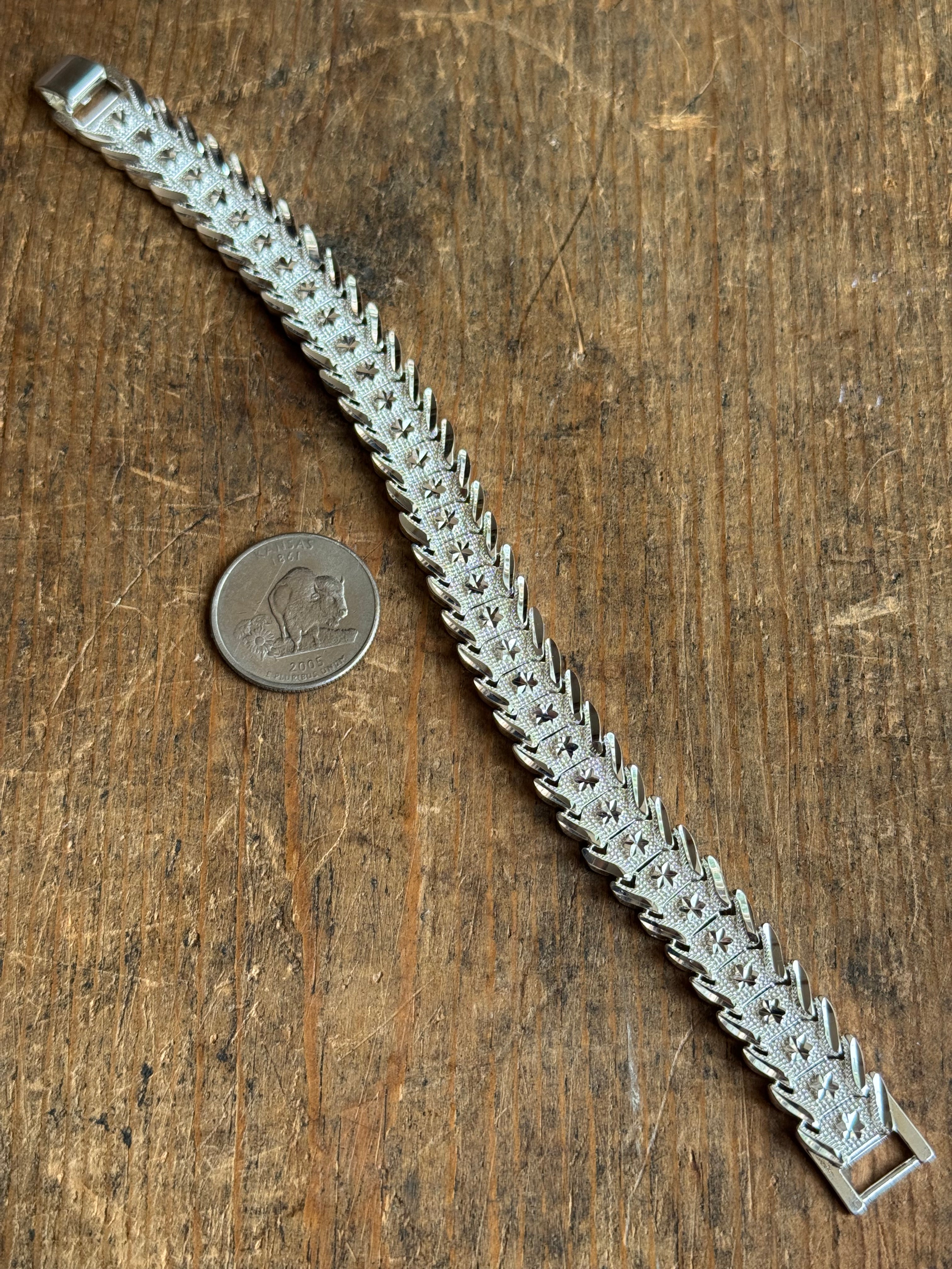 Vintage Sterling Silver 8.5” Etched Star Link Chain Bracelet