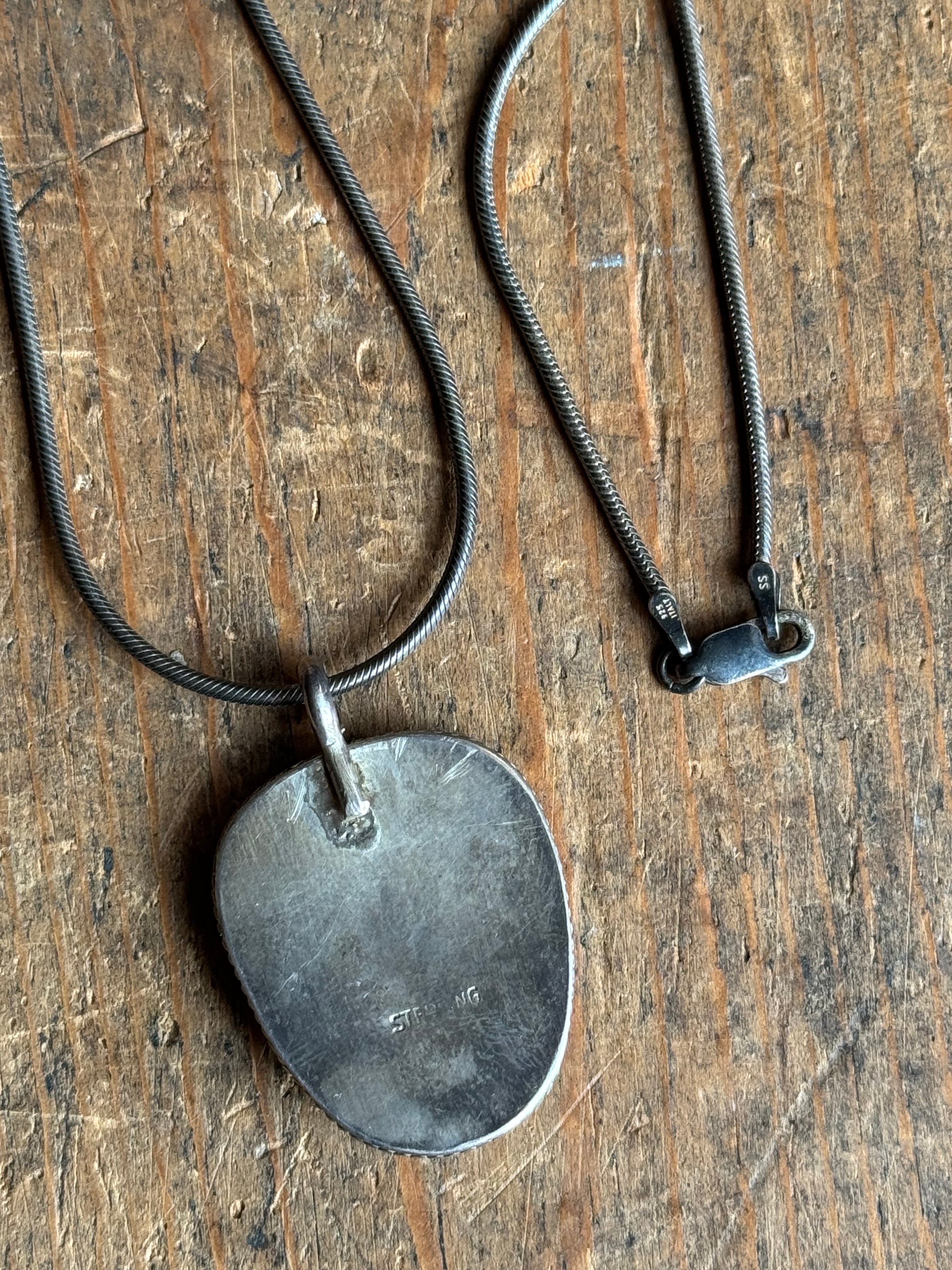 Vintage Sterling Silver Green Agate 18" Necklace