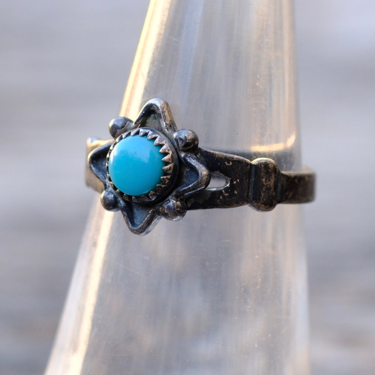 Vintage Sterling Turquoise Ring 4.75