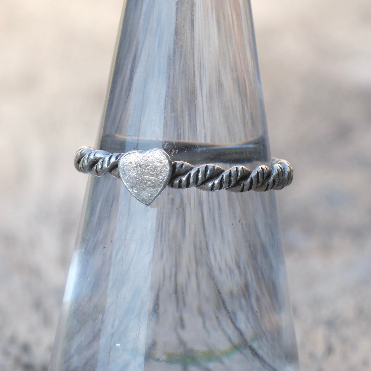 Vintage Sterling Silver Tiny Heart Band 5