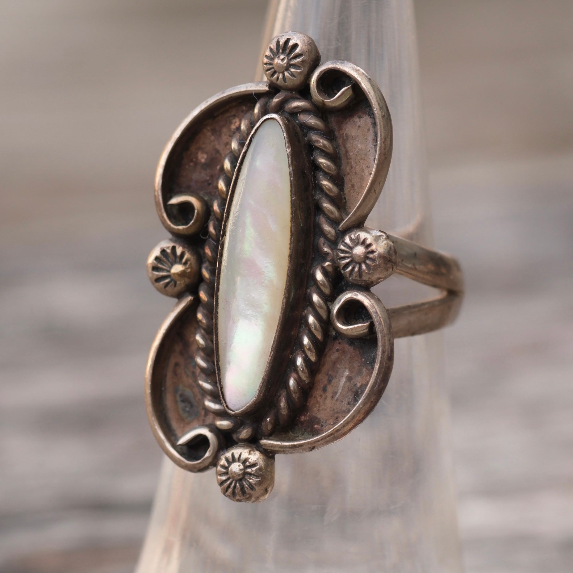 Vintage Sterling Mother Of Pearl Ring 5