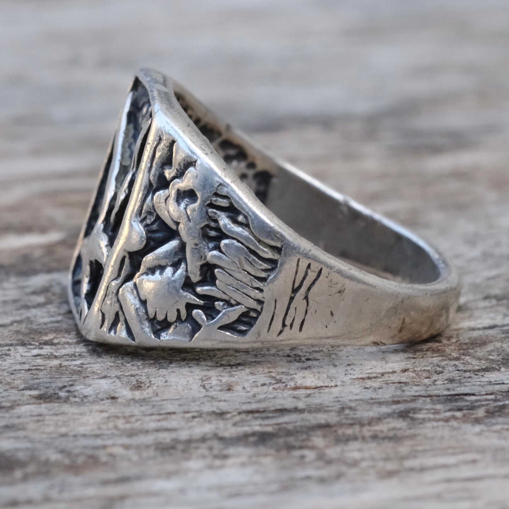 Vintage Sterling Eagle Mountain Signet Ring 9.25