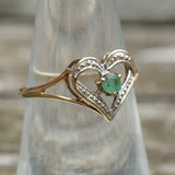 Vintage 10k Gold Green Garnet Heart Ring 7