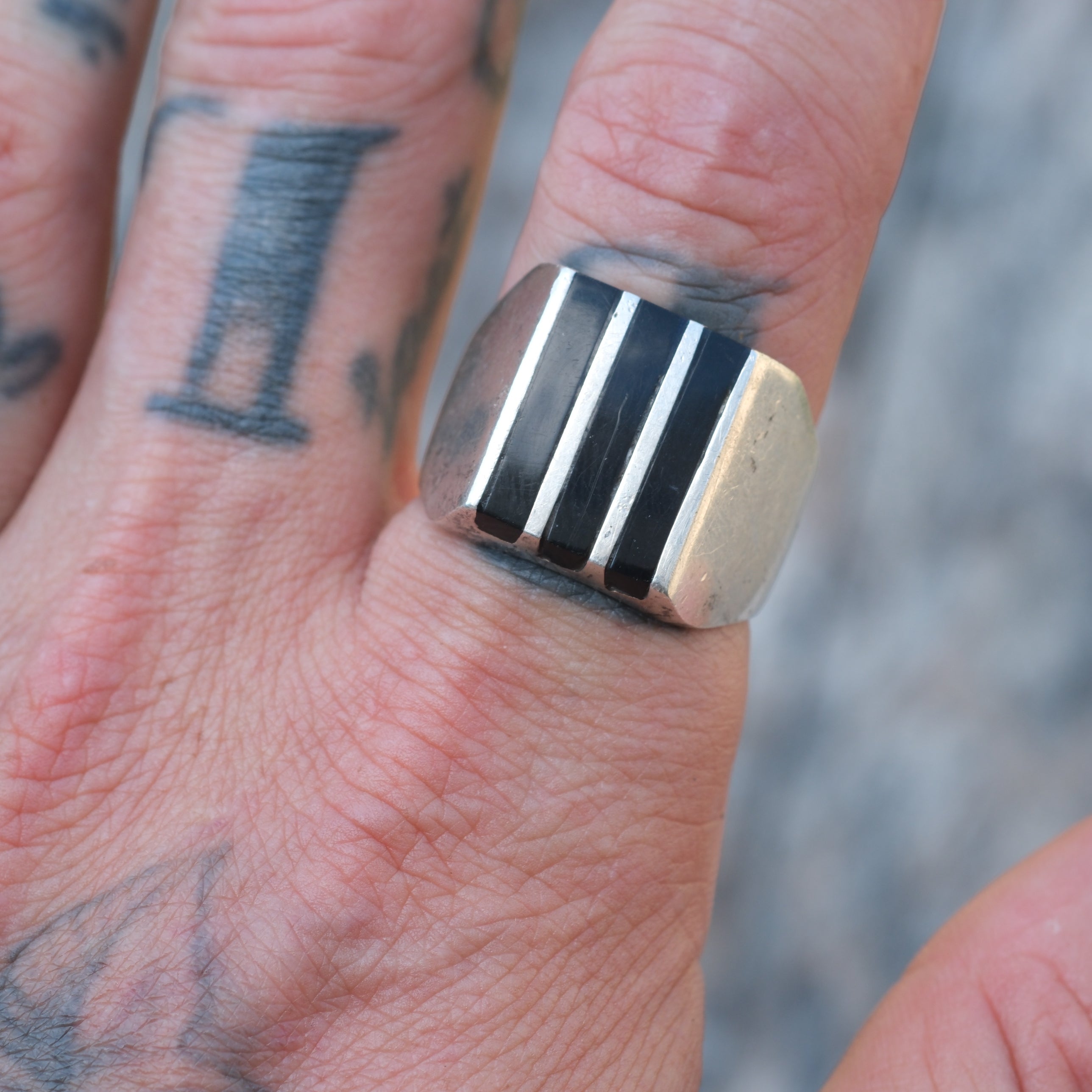 Vintage Sterling Onyx Inlay Striper Ring 10.5