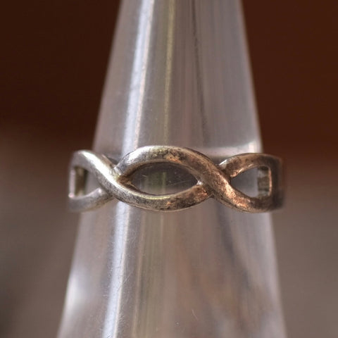 Vintage Sterling Silver Chain Ring 6.75