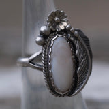 Vintage Sterling Mother Of Pearl Feather Ring 5.5