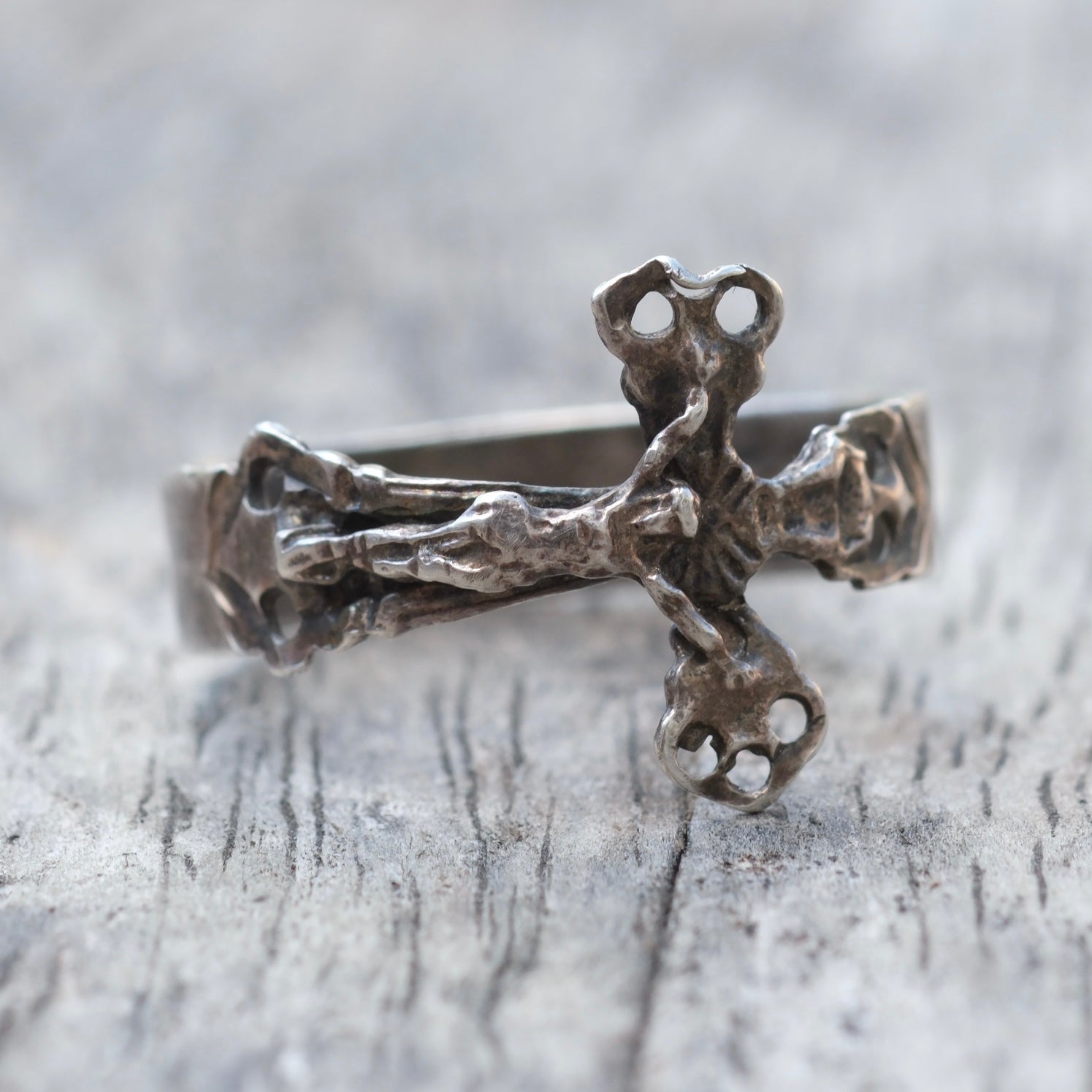 Vintage Sterling Silver Jesus Cross Band Ring 11