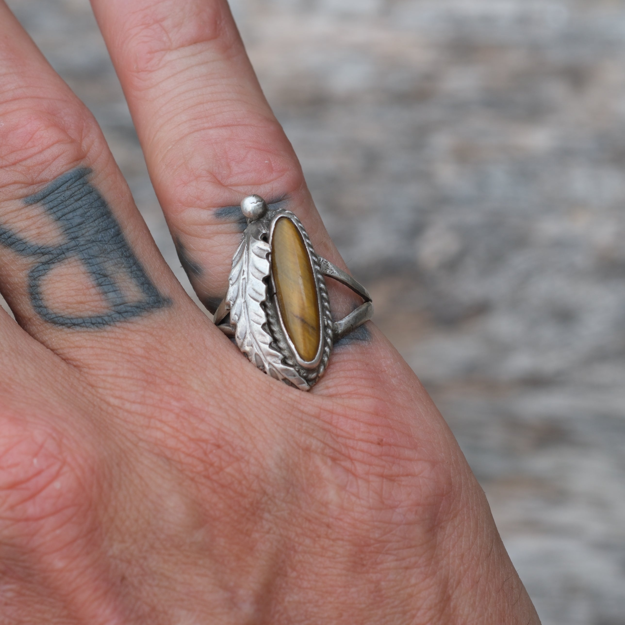 Vintage Sterling Tigers Eye Feather Ring 6.5