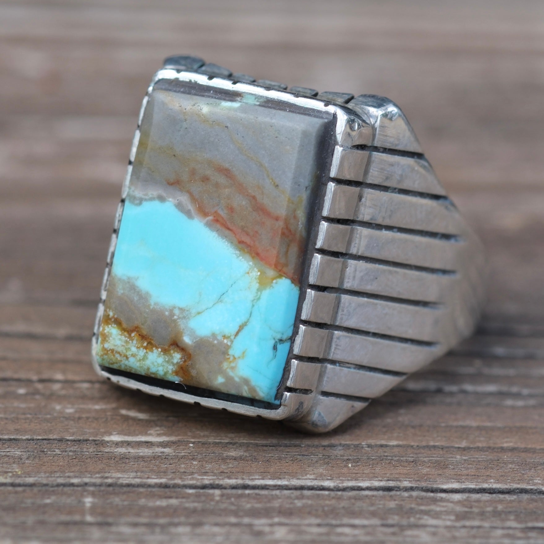 Vintage Sterling Turquoise Ribbed Band Ring 12.75