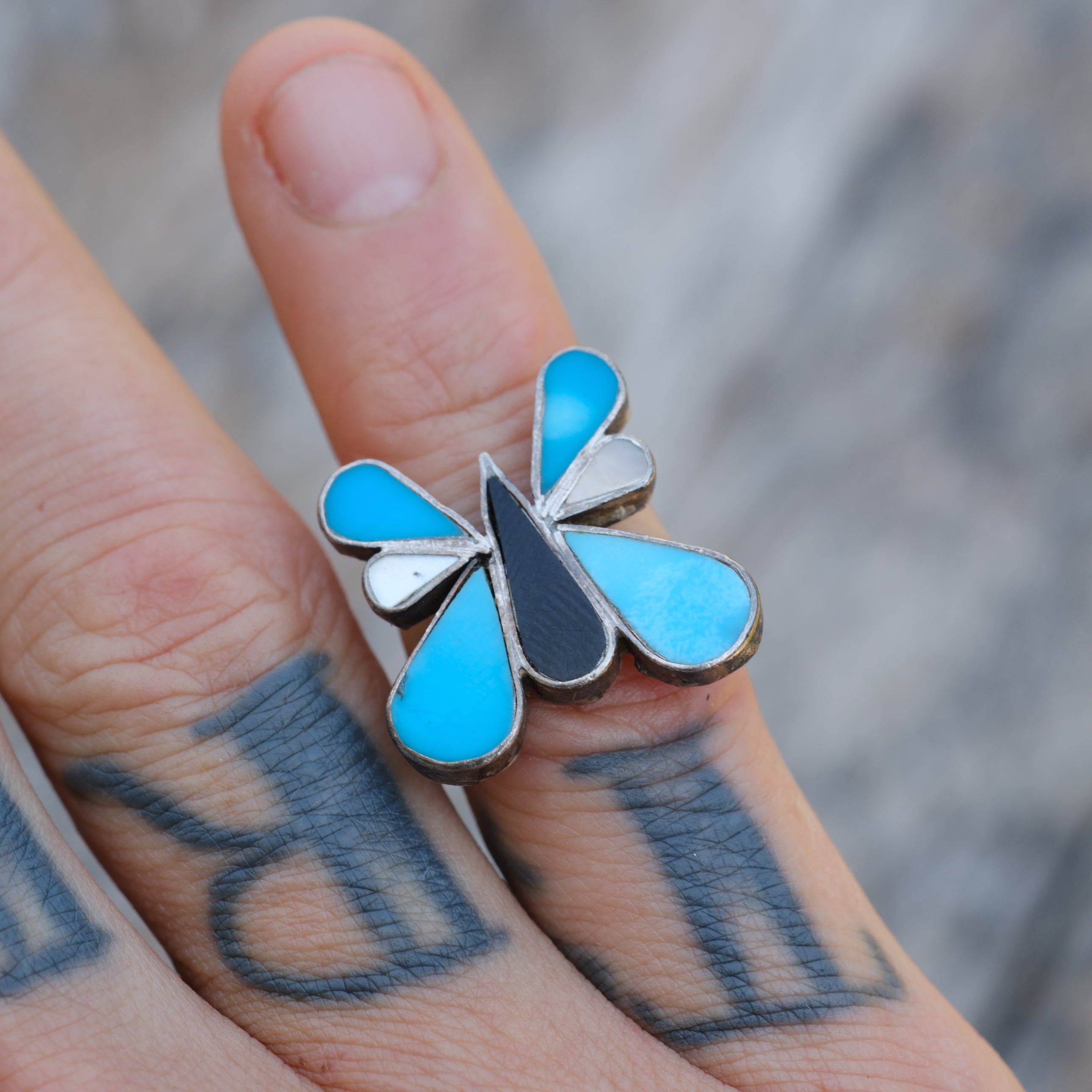 Vintage Sterling Turquoise MOP and Onyx Inlay Butterfly Ring 5