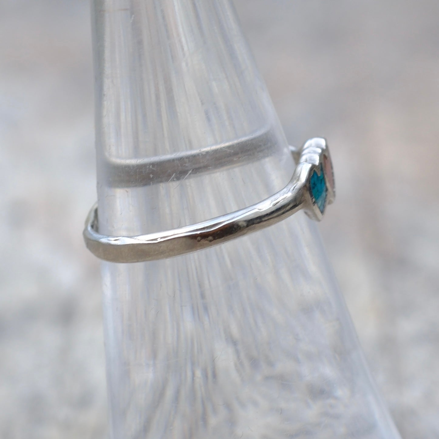 Vintage Sterling Silver Crushed Coral & Turquoise Heart Ring 5.25