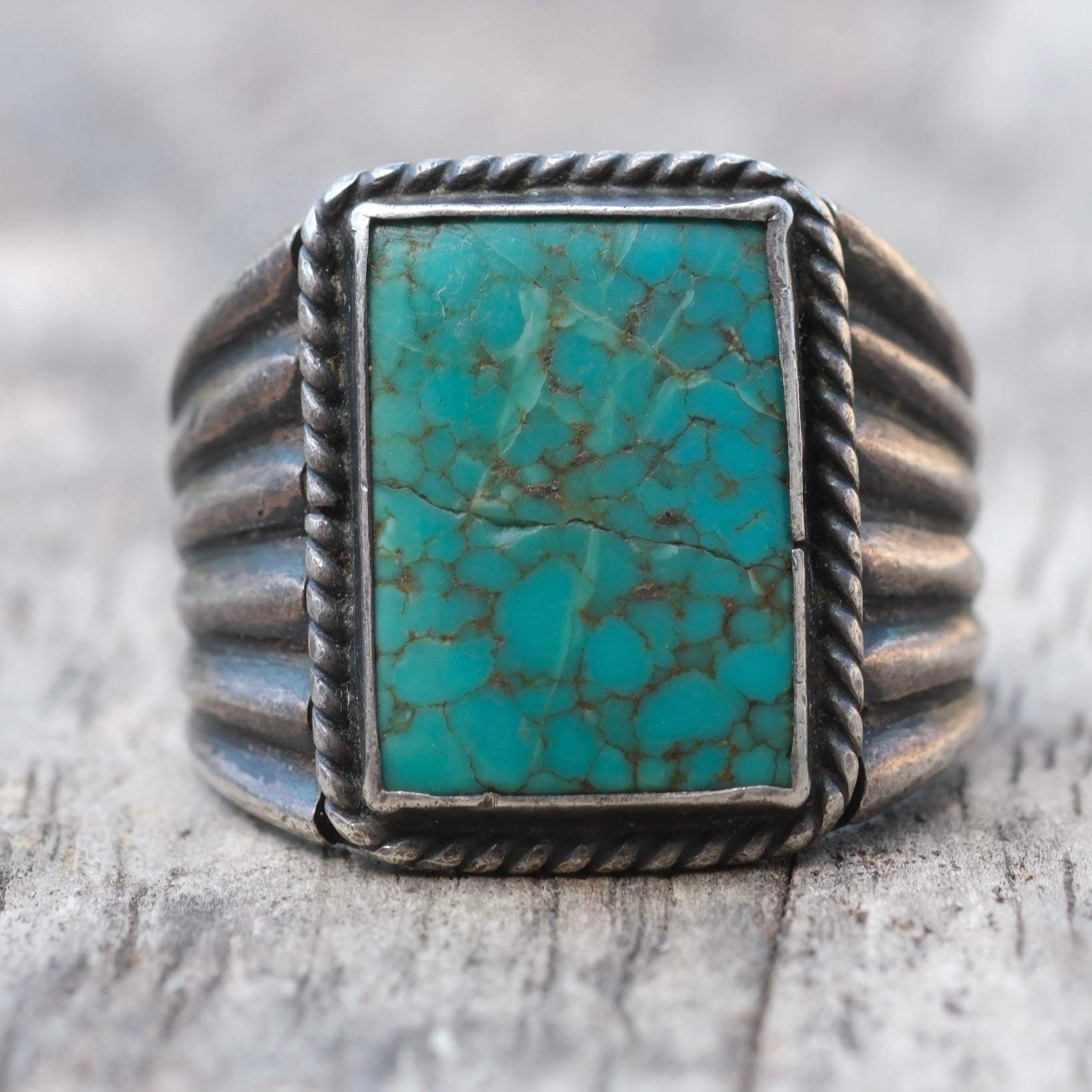 Vintage Sterling Turquoise Ribbed Band Ring 9