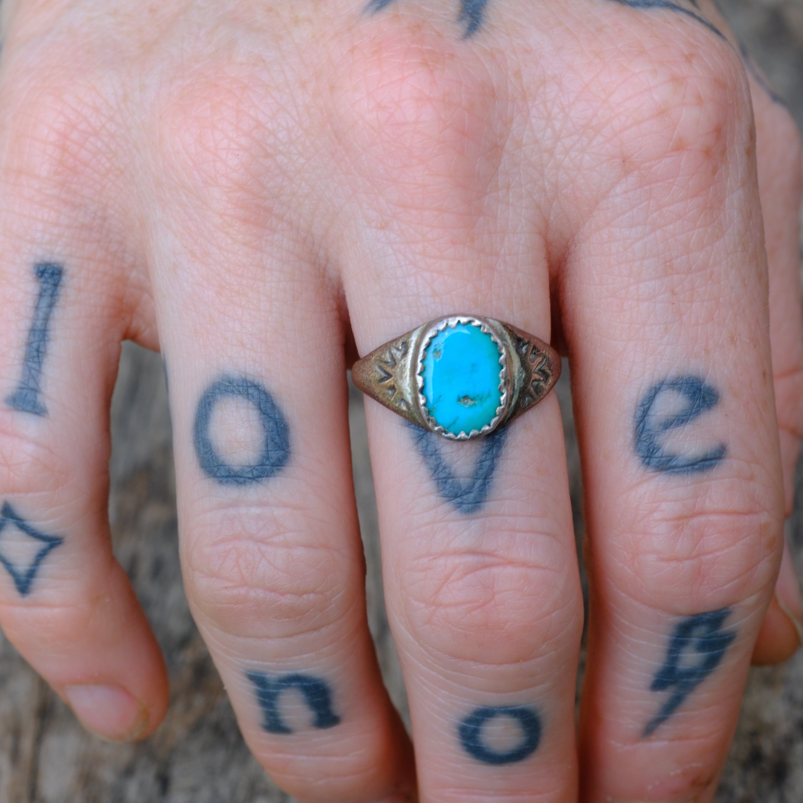 Vintage Sterling Turquoise Stamped Band Ring 7.5