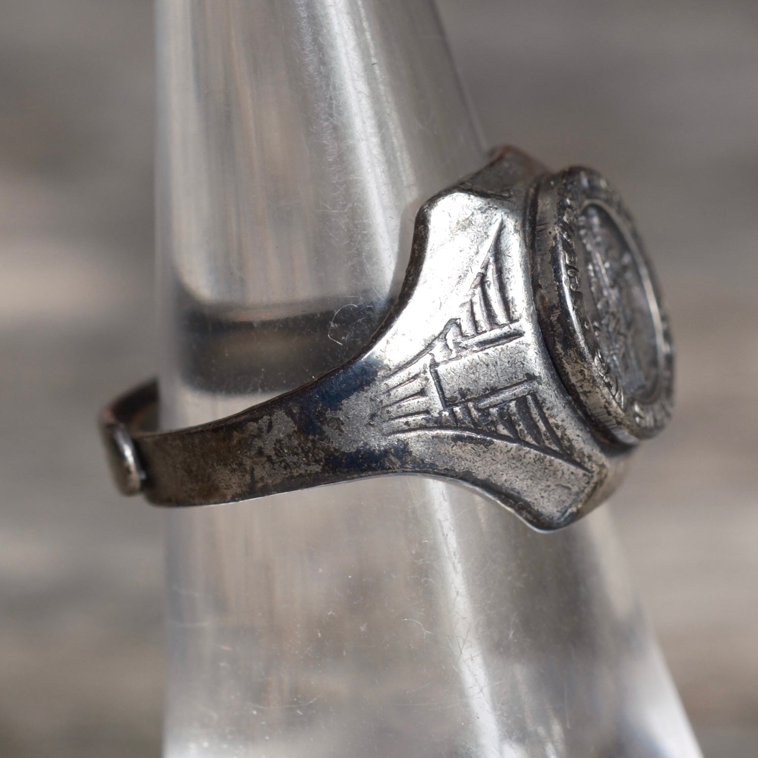 Vintage Sterling Hearst Castle Signet Ring 7