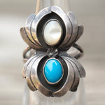 Vintage Sterling Turquoise and Mother Of Pearl Ring 5