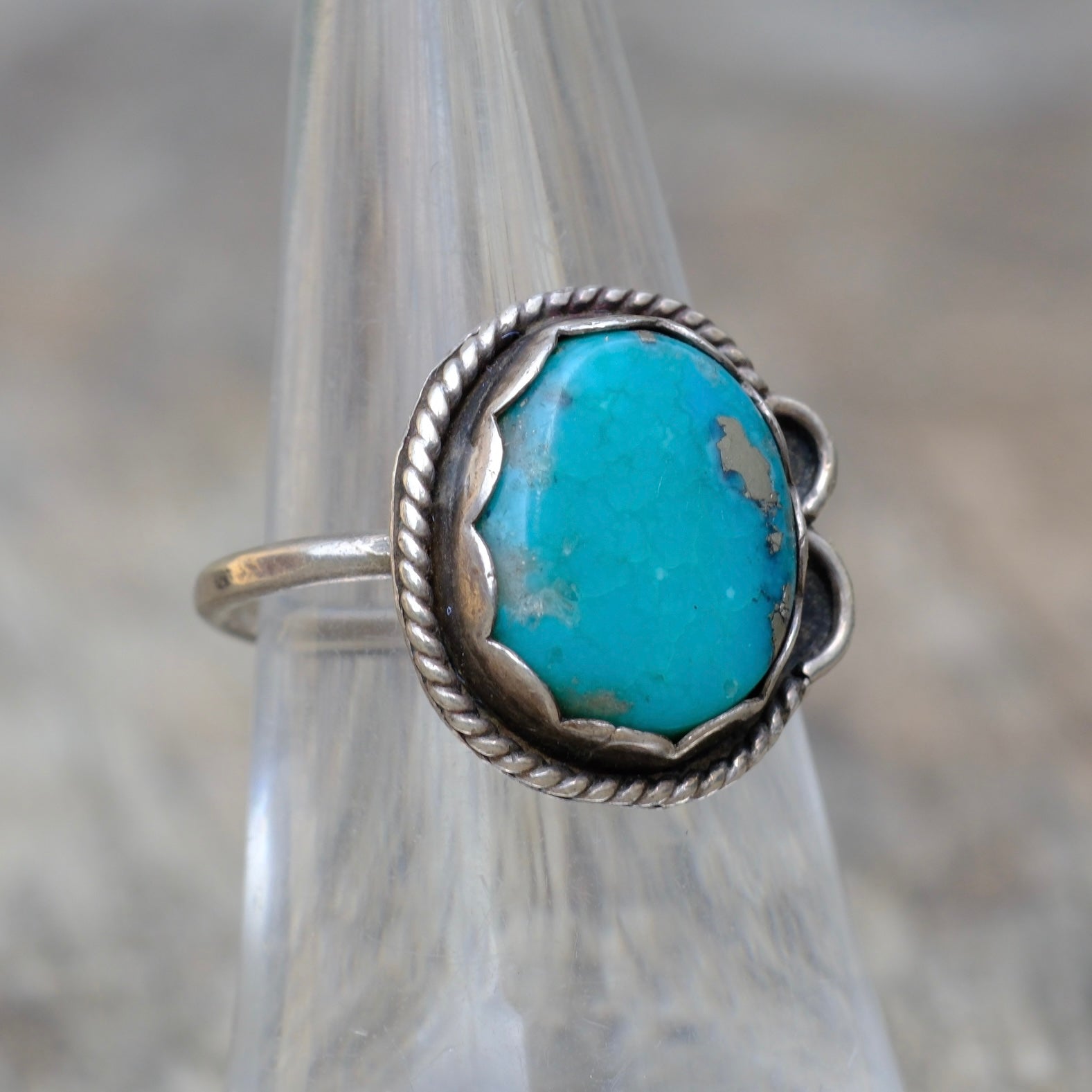 Vintage Sterling Turquoise Roper Ring 6.5