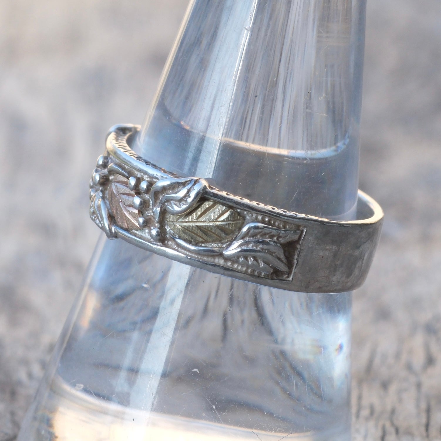 Vintage Sterling and Gold Leaf Band Ring 9