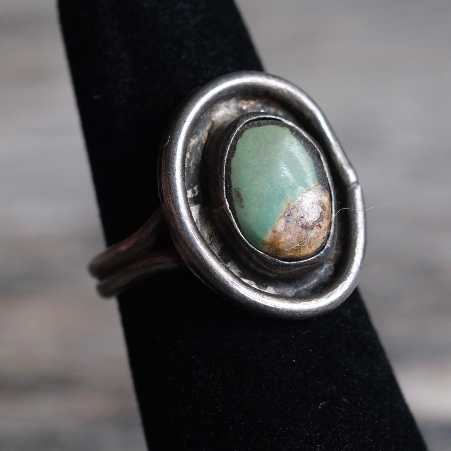 Vintage Sterling Turquoise Ring 4.25