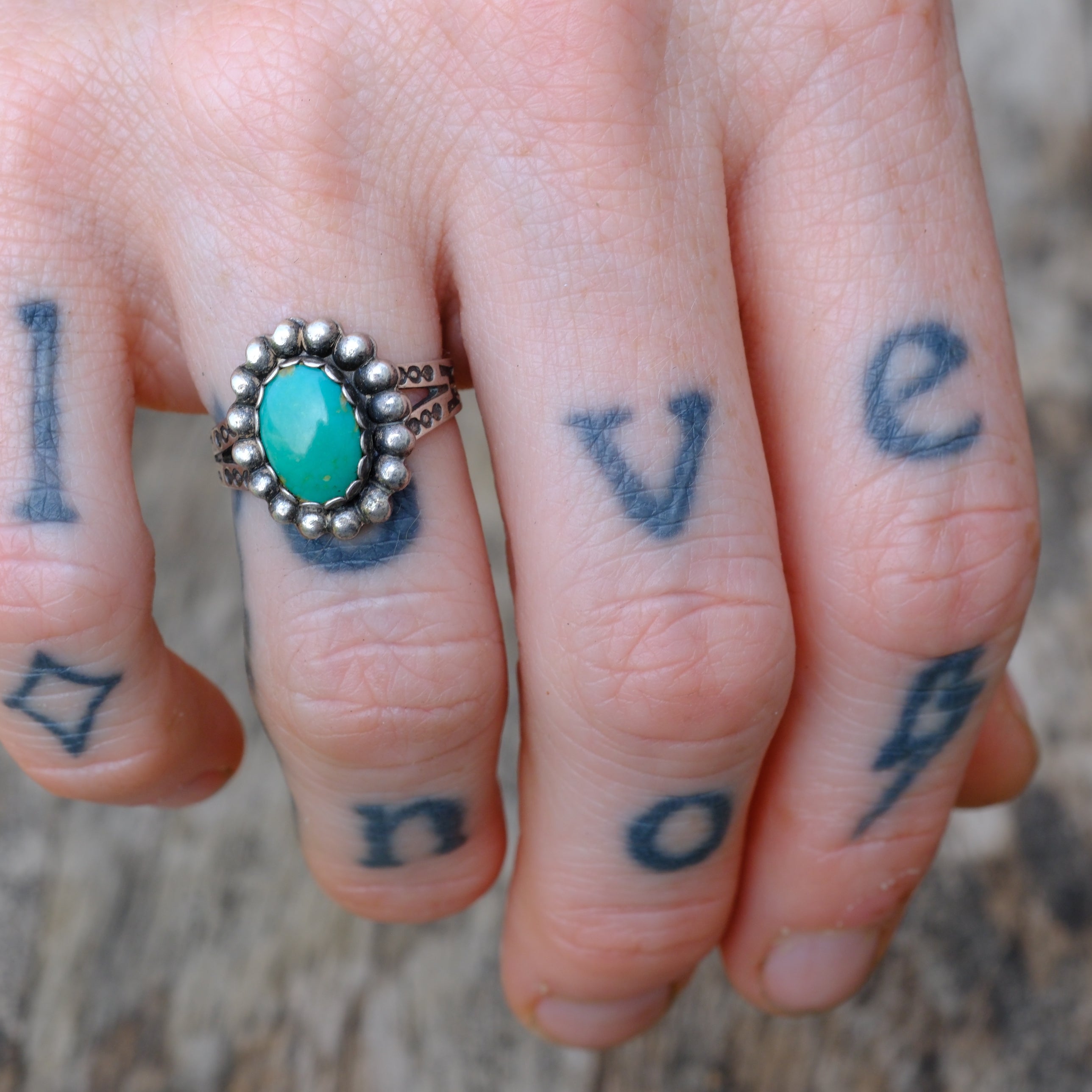 Vintage Sterling Turquoise Stamped Band Ring 5.25