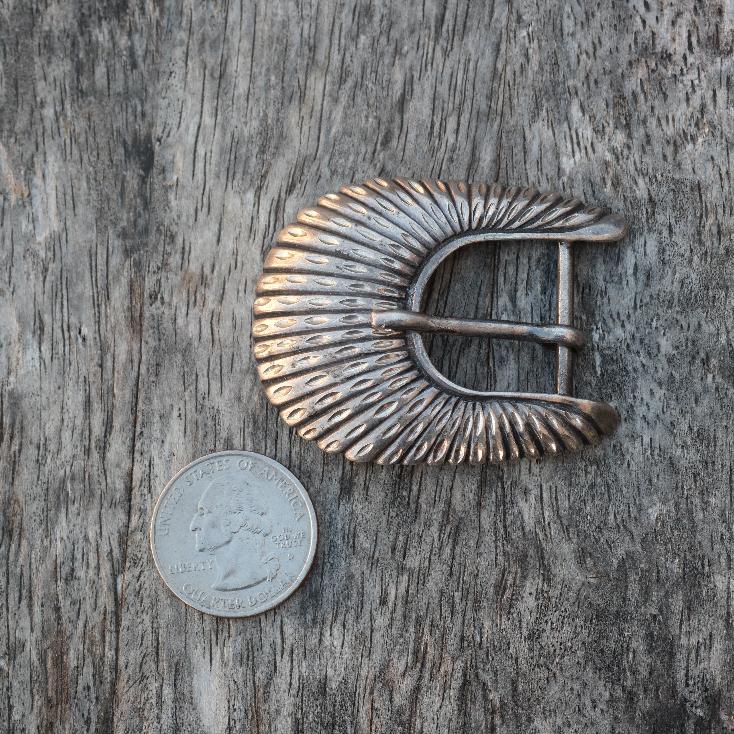 Vintage Ladies Sterling Silver Scalloped Belt Buckle .75"