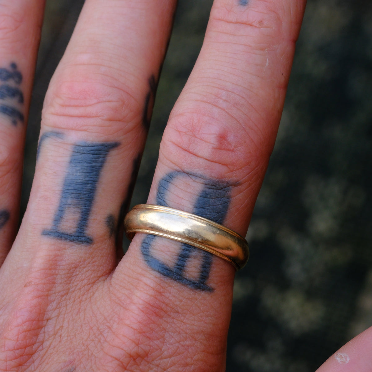 Vintage 14K Gold Band Ring 12.75