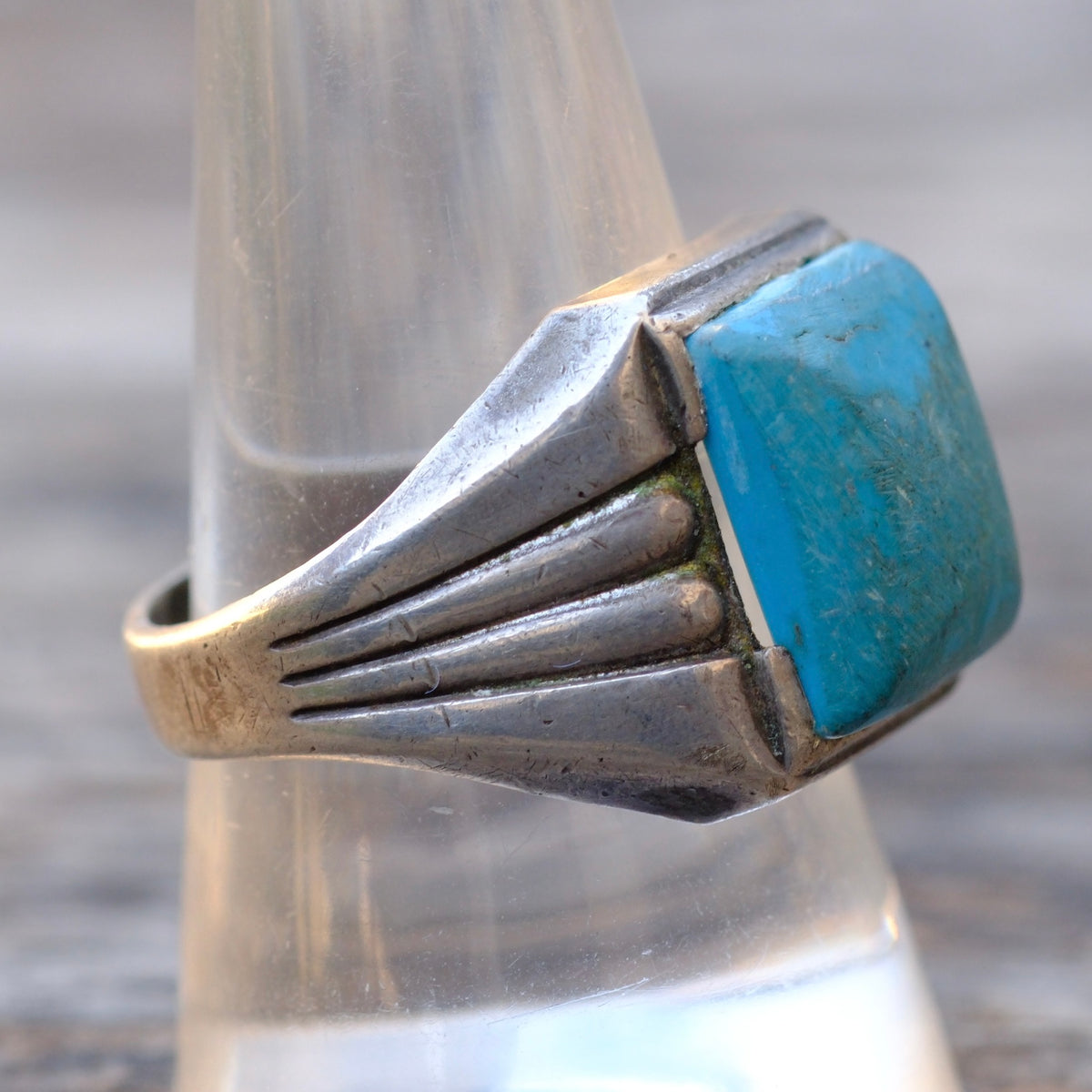Vintage Sterling Turquoise Ribbed Band Ring 10