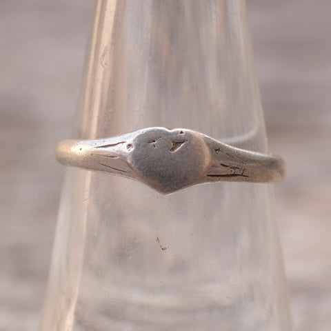 Vintage Sterling Silver Heart Band 6.75