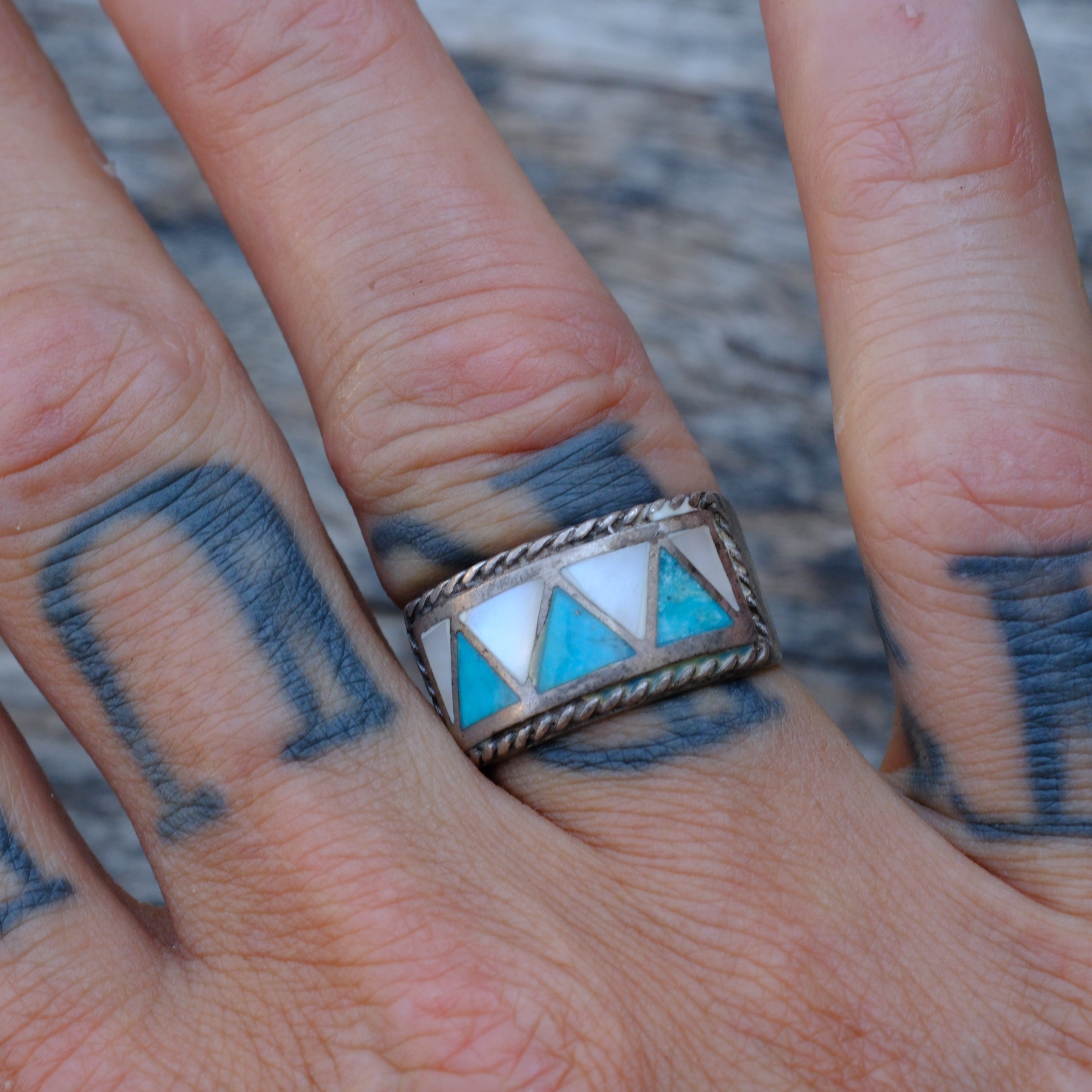 Vintage Sterling Turquoise and MOP Inlay Band Ring 8.75