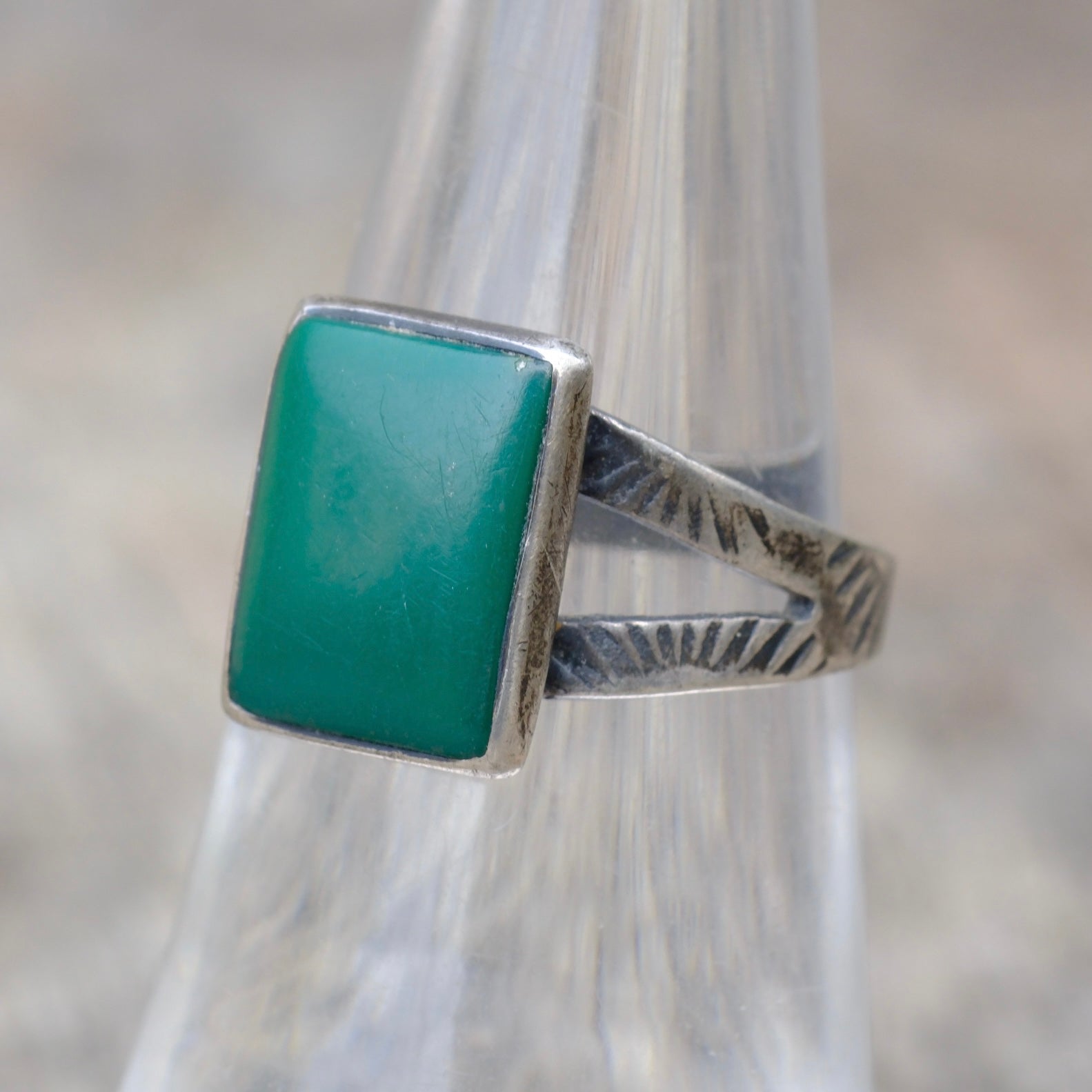 Vintage Sterling Turquoise Stamped Band Ring 6