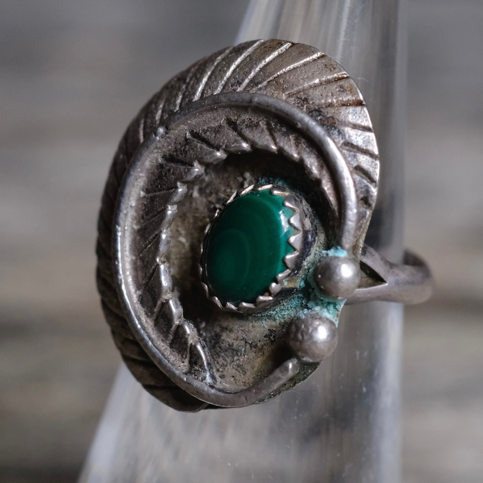 Vintage Sterling Malachite Feather Ring 5.25
