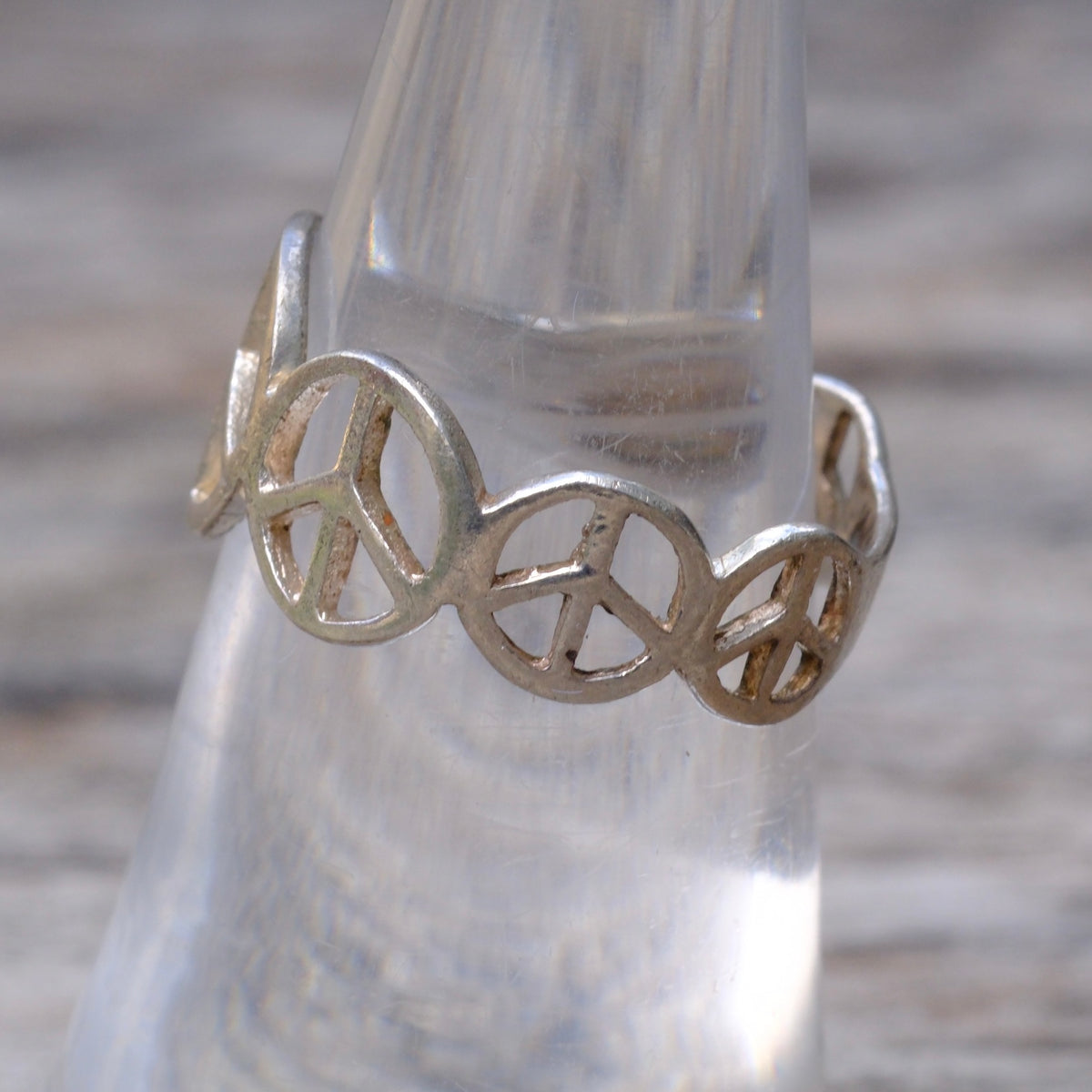 Vintage Sterling Peace Ring 6.25