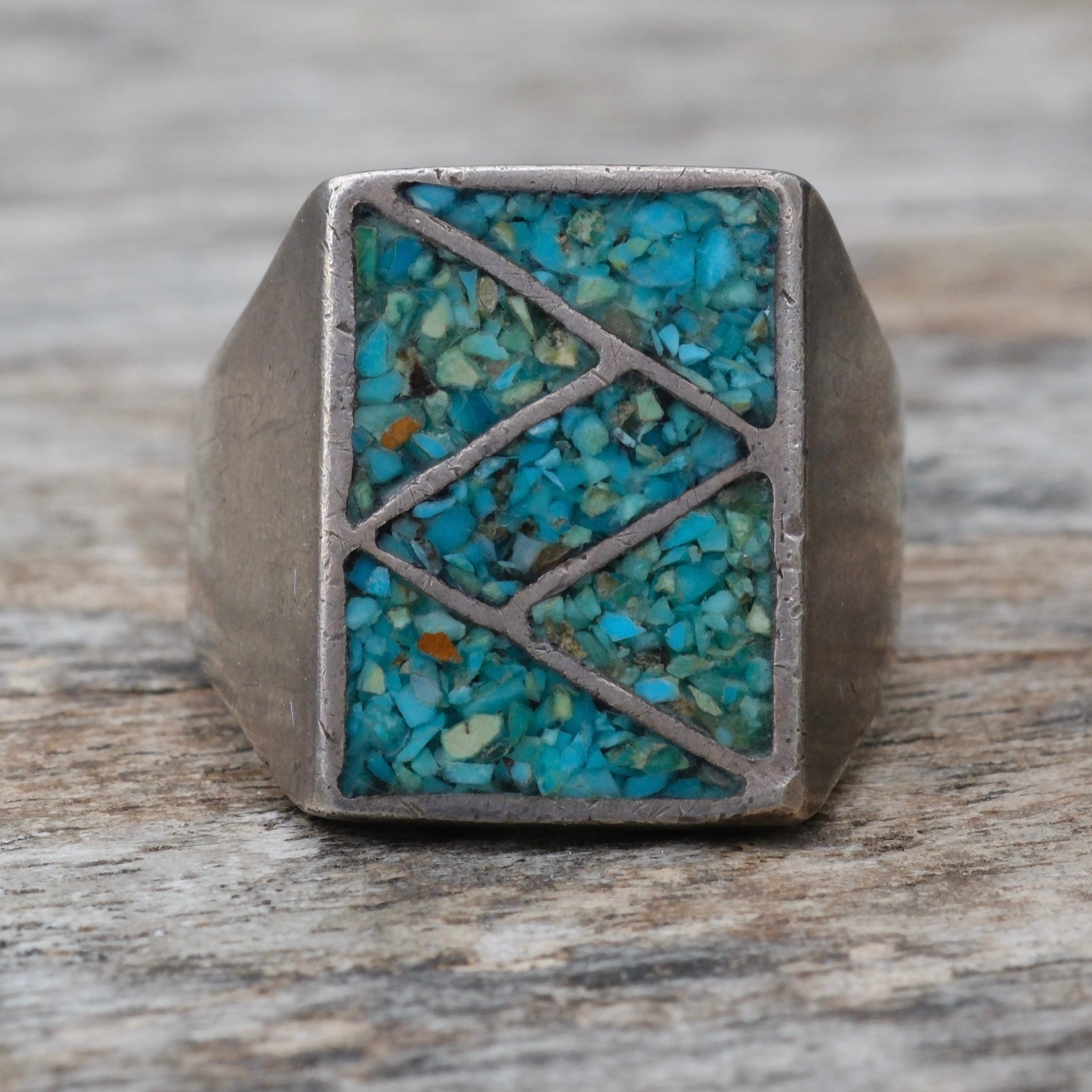 Vintage Sterling Crushed Turquoise Inlay Ring 10.25