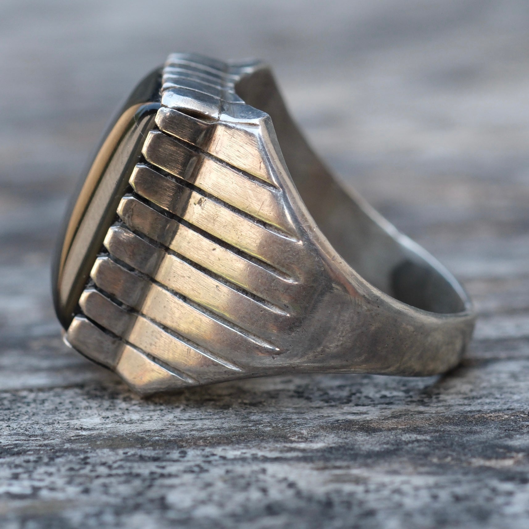 Vintage Sterling Onyx Ribbed Band Ring 10.5