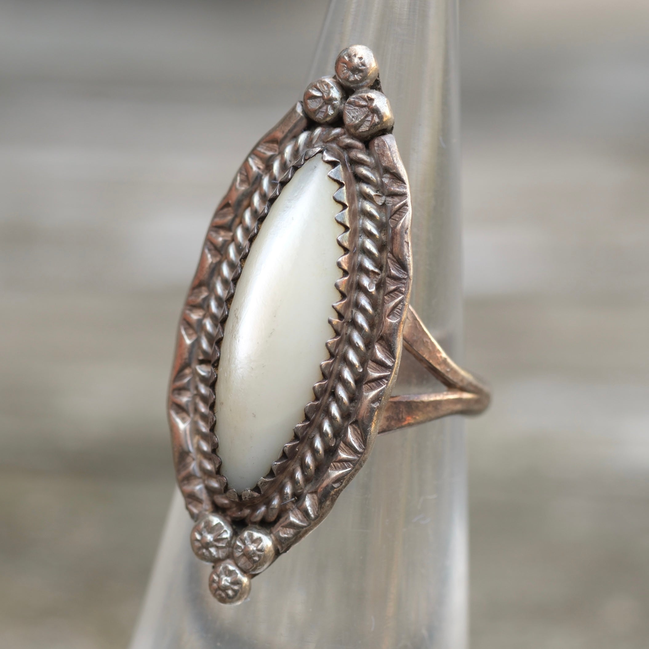 Vintage Sterling Mother Of Pearl Ring 4.25