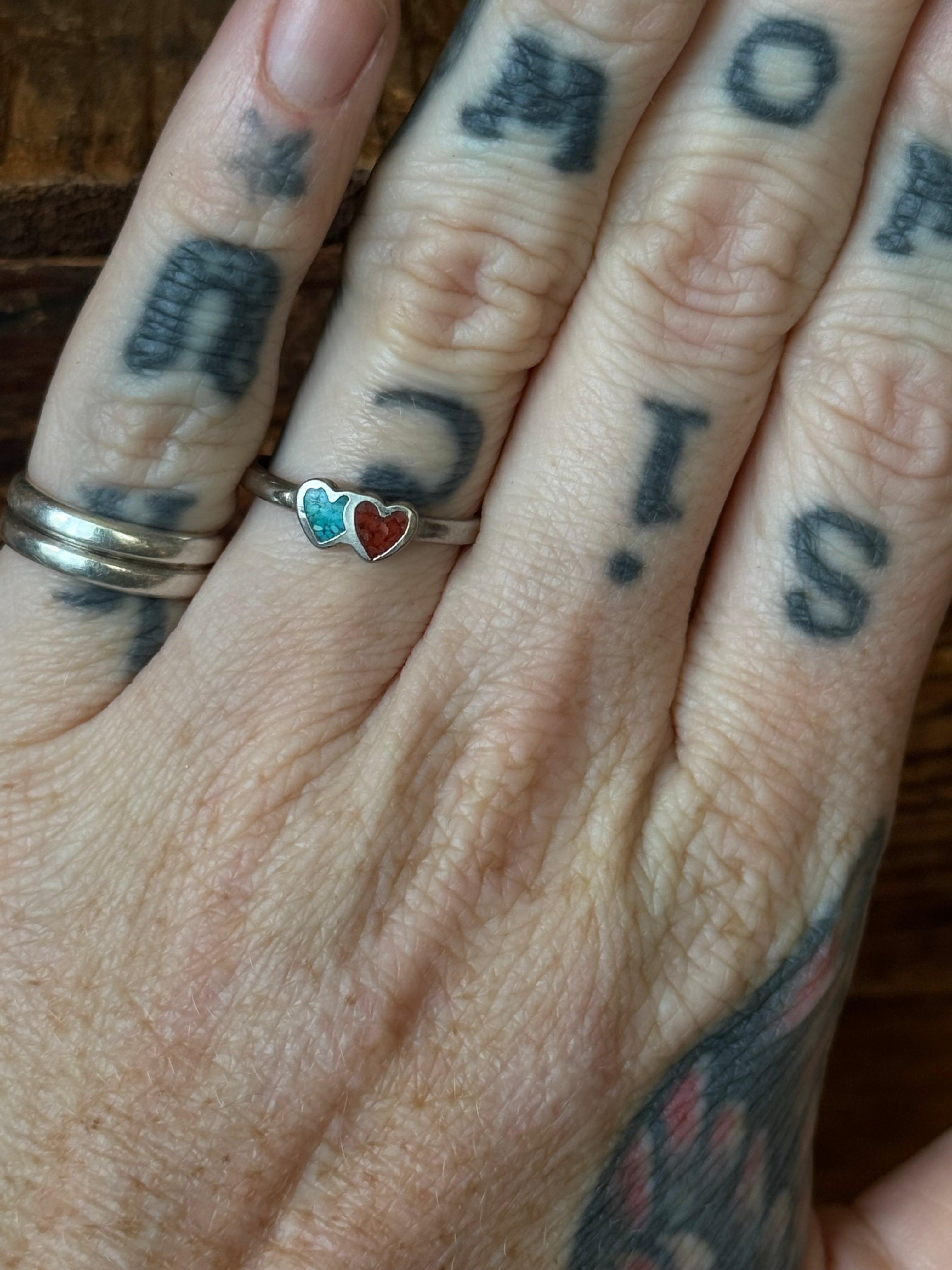 Vintage Sterling Silver Crushed Coral & Turquoise Heart Ring 5.25