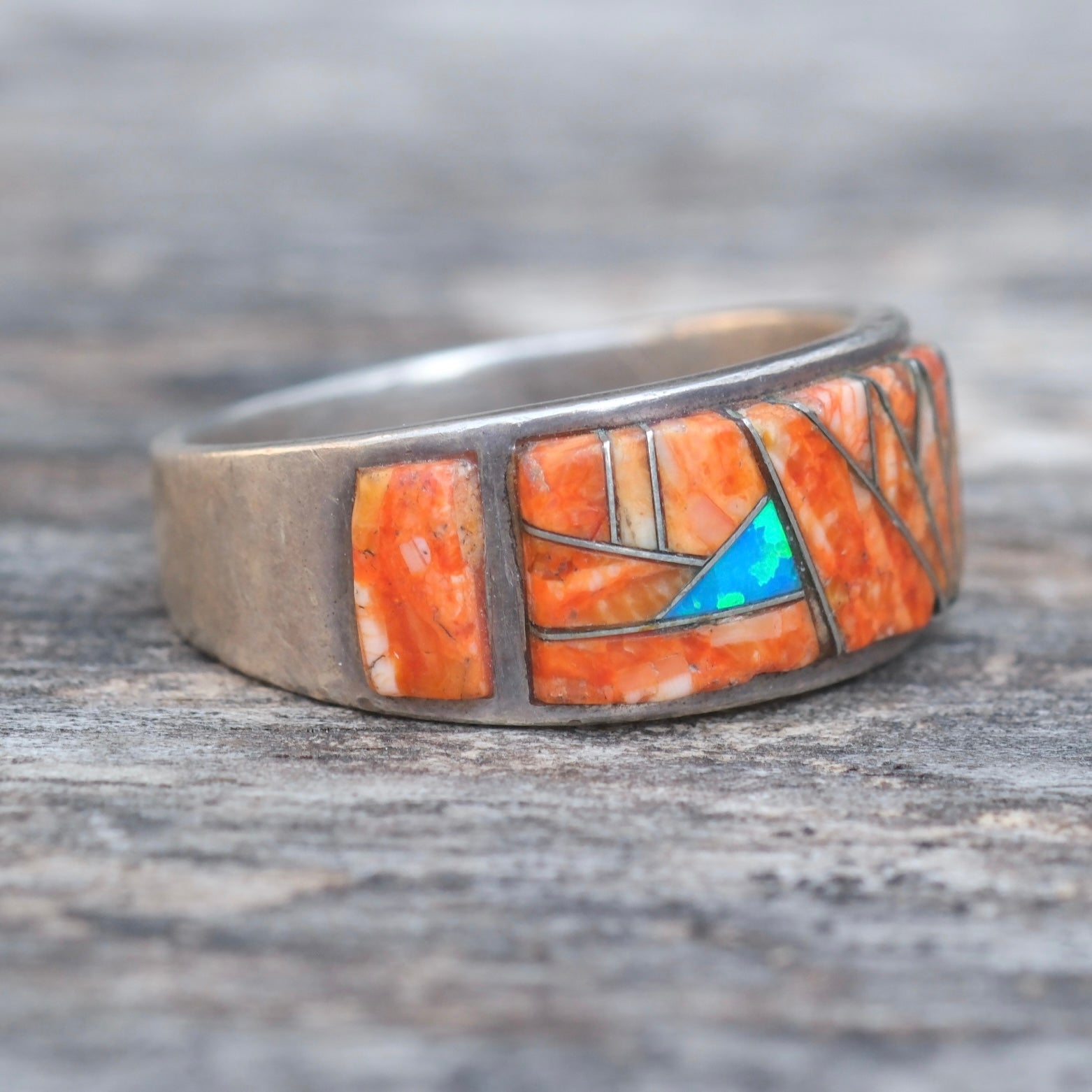 Vintage Sterling Spiny Oyster Inlay Band Ring 8.25