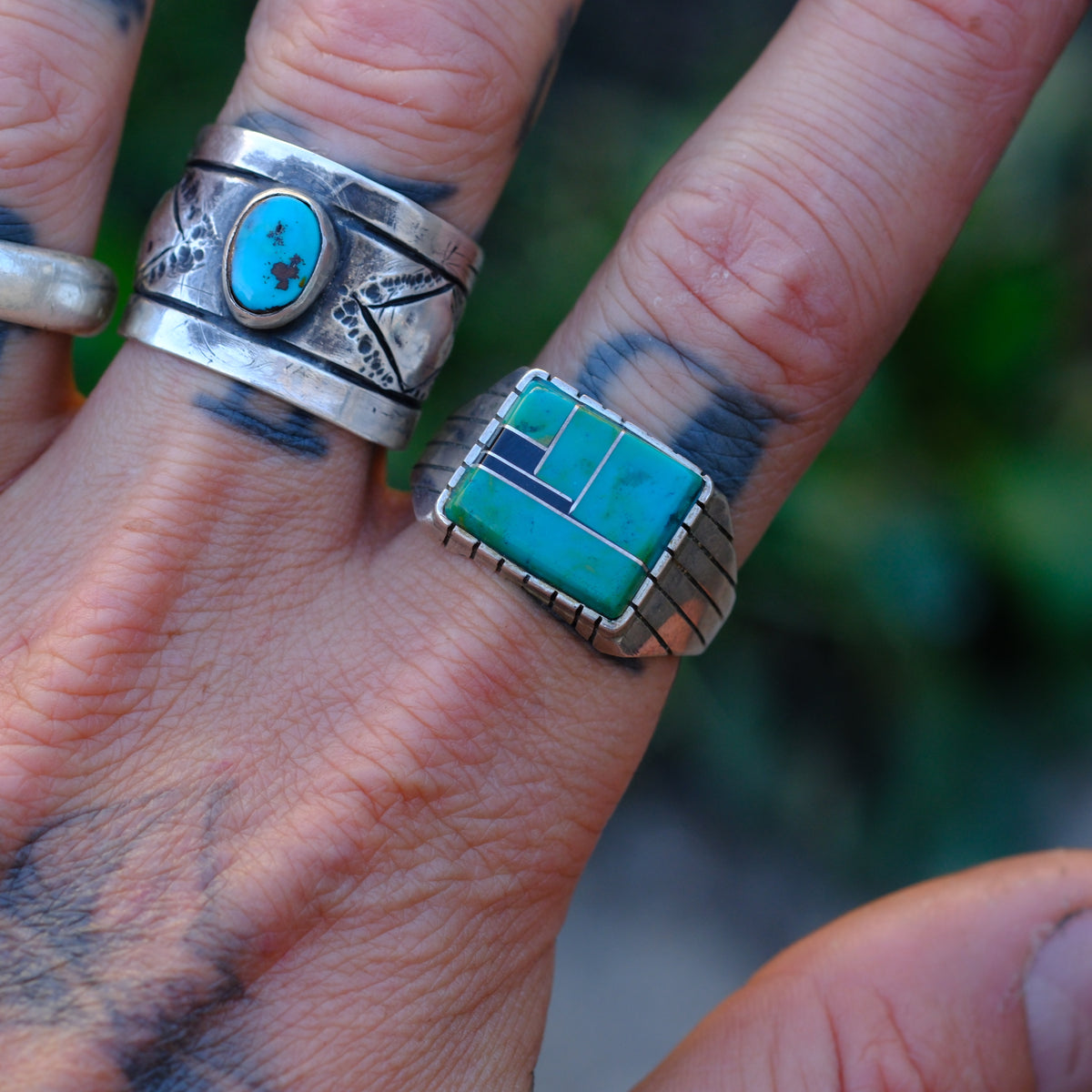 Vintage Sterling Malachite and Onyx Inlay Ring 12.75