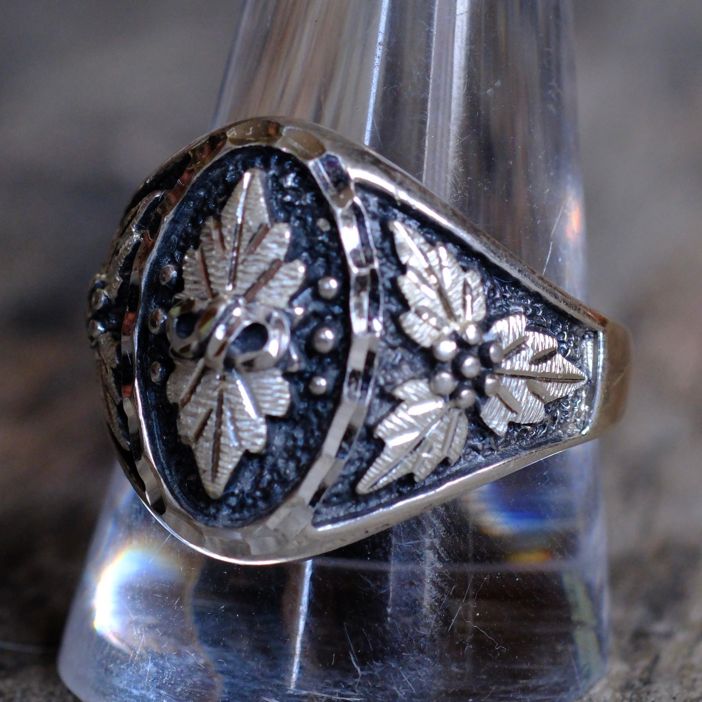 Vintage Sterling Leaf Signet Ring 11.5