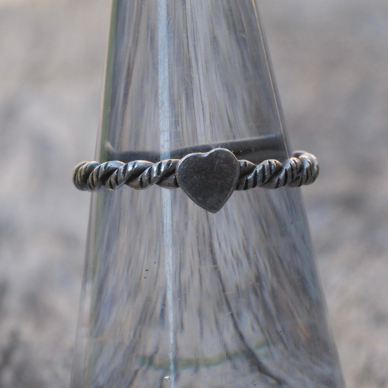 Vintage Sterling Silver Tiny Heart Band 5