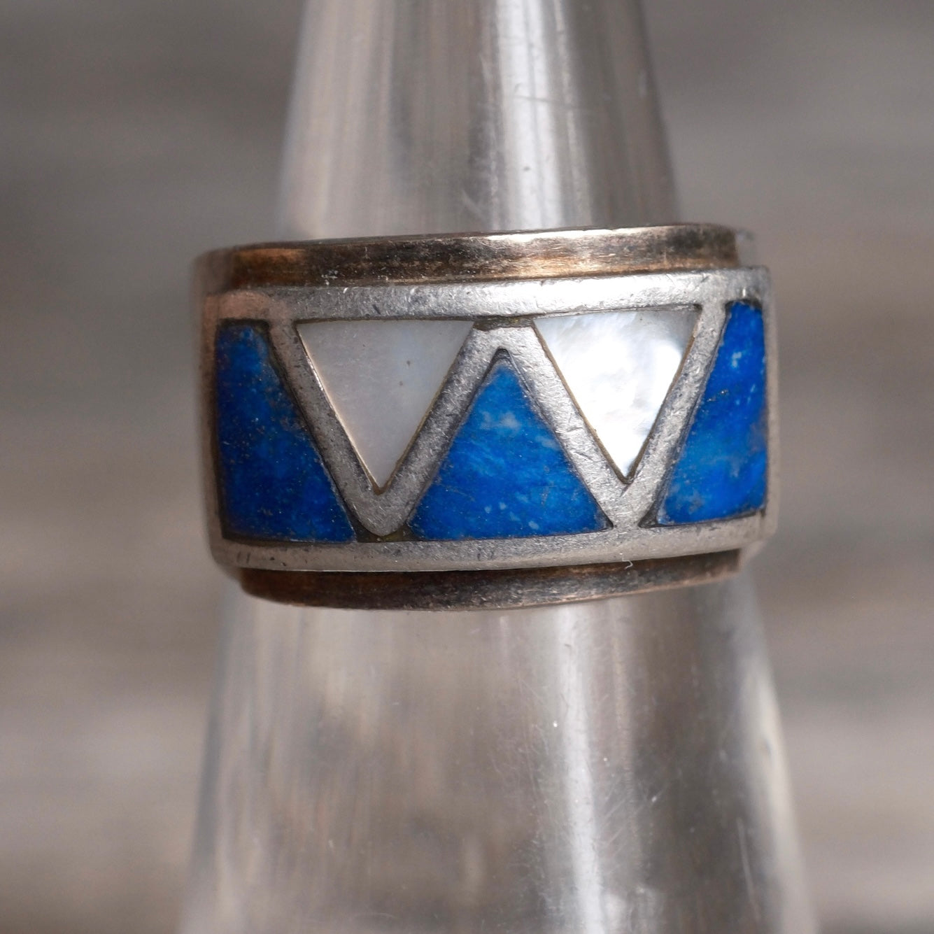 Vintage Sterling Lapis and Mother Of Pearl Inlay Ring 5.75