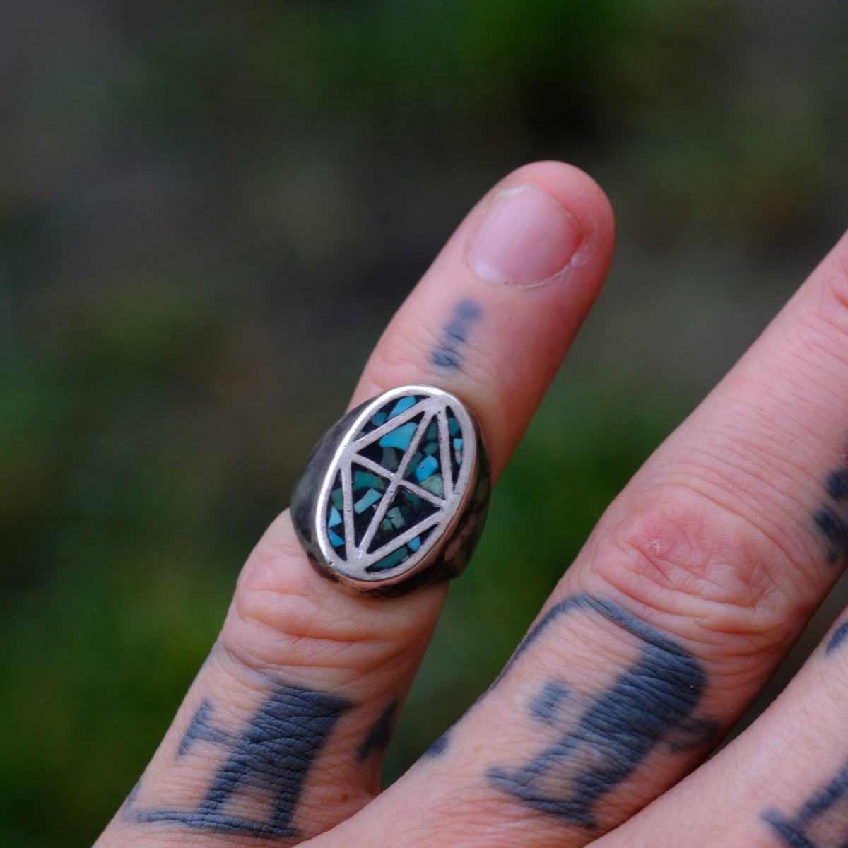 Vintage Sterling Turquoise Chip Inlay Ring 3.5