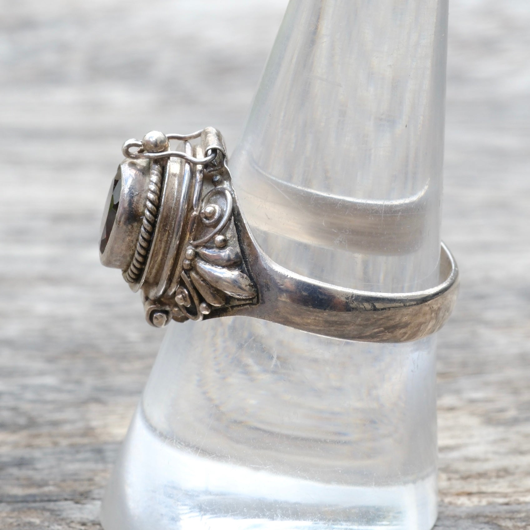 Vintage Sterling Red Glass Poison Ring 9